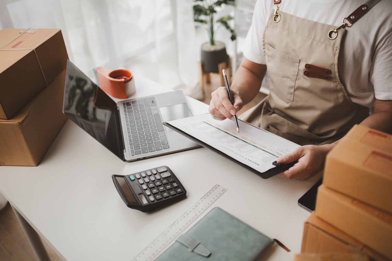 How to Order Business Checks Online (And What to Look For)